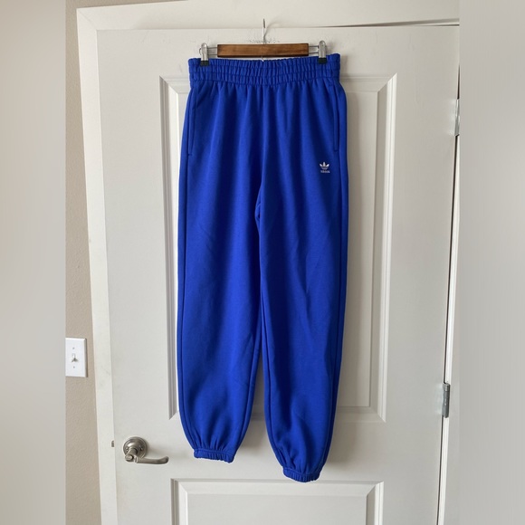 Adidas Essentials Sweatpants - Picture 1 of 6